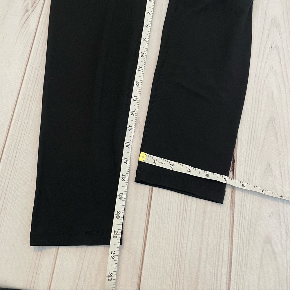 NWOT Gloria Vanderbilt Leggings Women’s S Black Skinny Capri High Rise Stretch - Picture 8 of 8